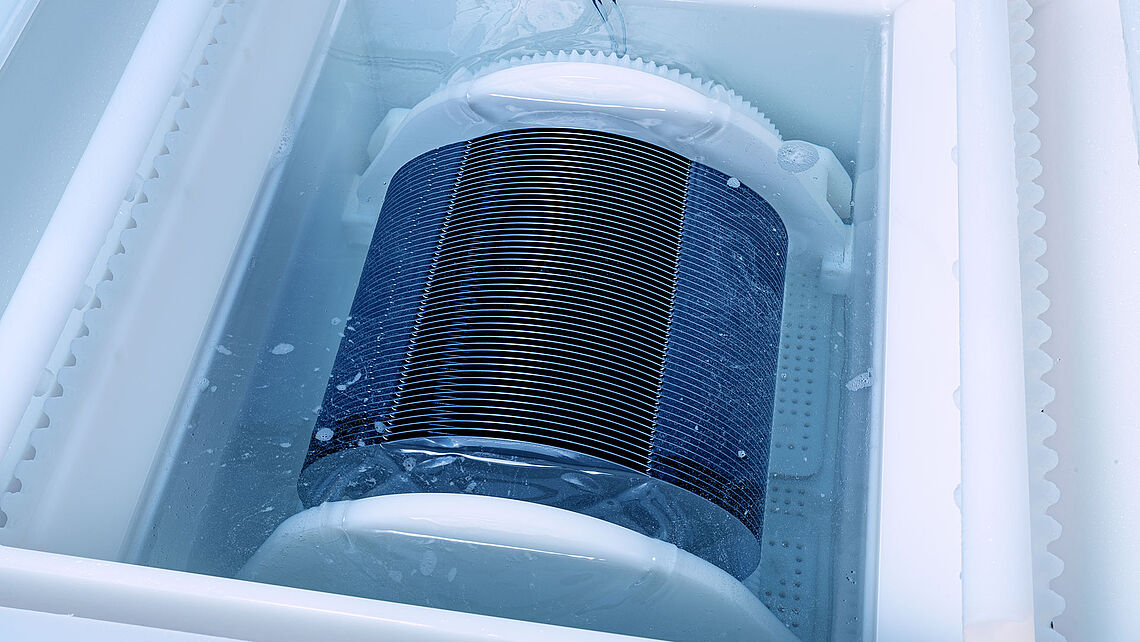 సెమీకండక్టర్ వేఫర్ క్లీనింగ్ అంటే ఏమిటి?